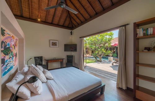 Kerobokan Villa | Villa Claudia