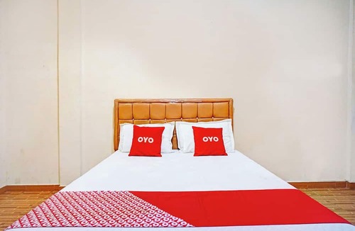 Takengon Hotel | OYO 93264 Penginapan Syari'ah Berlian