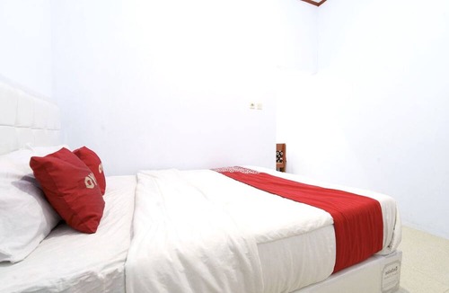 Kuningan Hotel | Hotel O Wisma Jasmine Syariah