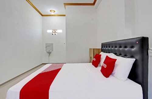 Temon Hotel | Super OYO 92101 Elma Guesthouse