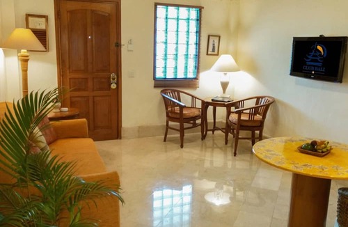 Legian Hotel | Club Bali Family Suites @Legian Beach