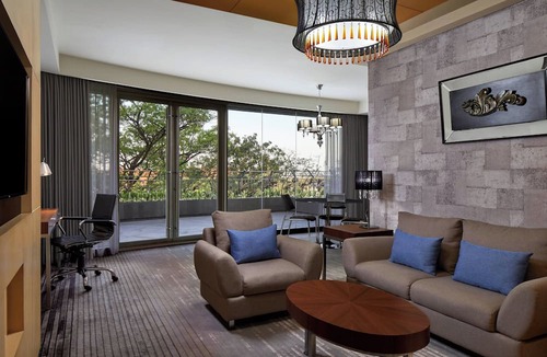 Pasirkaliki Hotel | Courtyard by Marriott Bandung Dago