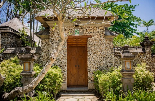 Seminyak Resort | The Oberoi Beach Resort, Bali