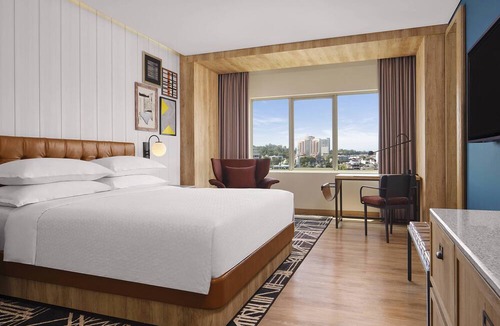 Lubuk Baja Hotel | Four Points by Sheraton Batam