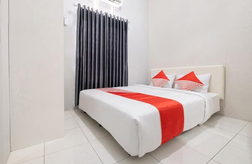 Mertoyudan Hotel | Hotel O Nareswari Guest House Syariah