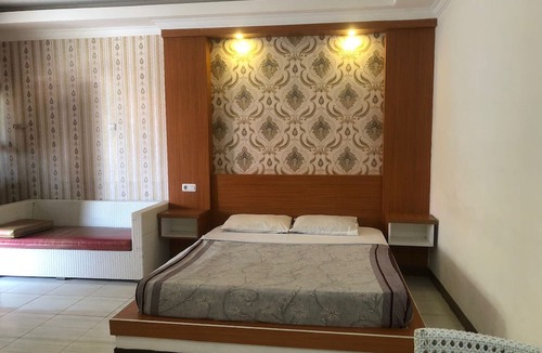 Cisolok Hotel | Hotel Pantai Mutiara