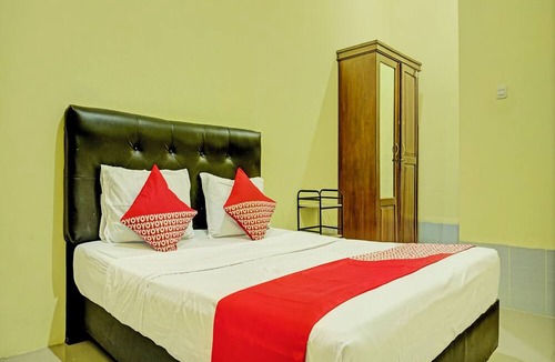 Palembang Hotel | OYO 93187 Kusuma Residence Syariah