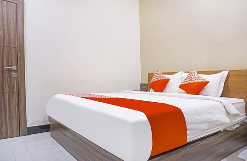 Singkang Hotel | COLLECTION O 91331 Hotel Grand Saota Soppeng