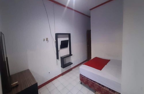 Manado City Centre Hotel | OYO 93168 Permata Ria Hotel