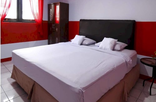 Manado City Centre Hotel | OYO 93168 Permata Ria Hotel