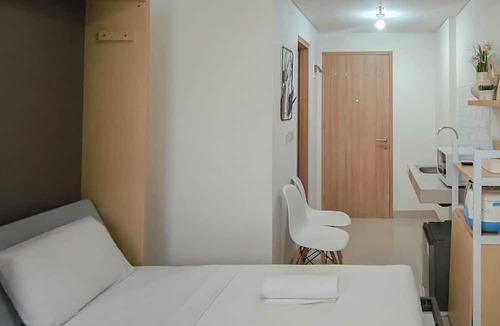 Makassar Apartment | Neat And Warm Studio Room At Apartment Bandaraya - Tallasa City Makassar
