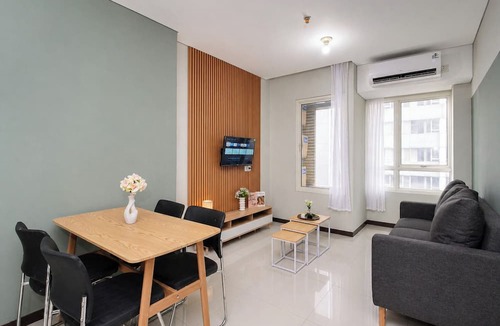 Jakarta Apartment | Cozy Living 2Br Nifarro Park Apartment