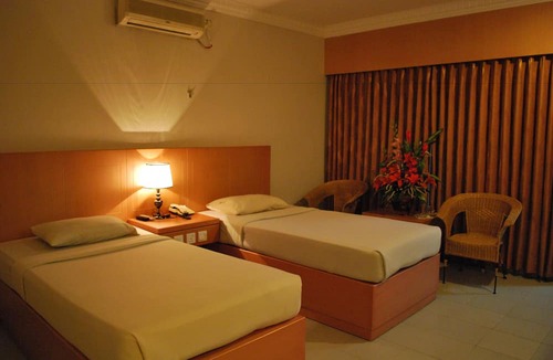 Tanjung Pinang Hotel | Pelangi Hotel & Resort