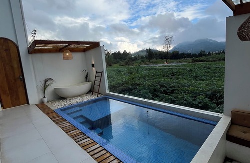 Dieng Kulon Villa | The Ridge Villas by Royal Cabin Dieng