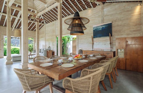 Kerobokan Villa | Villa Alea by Villa Finder