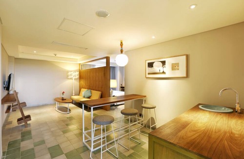 Drupadi Hotel | Tijili Seminyak