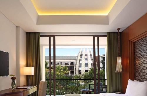 Sunset Road Hotel | Golden Tulip Jineng Resort Bali