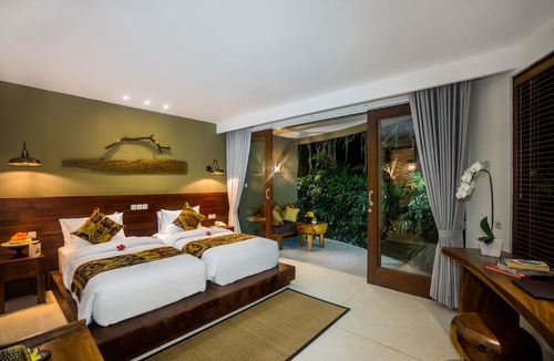Melayang Resort | Honai Resort
