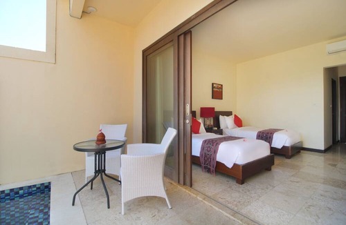 Sekotong Barat Villa | Lombok Sunset Bay Resort