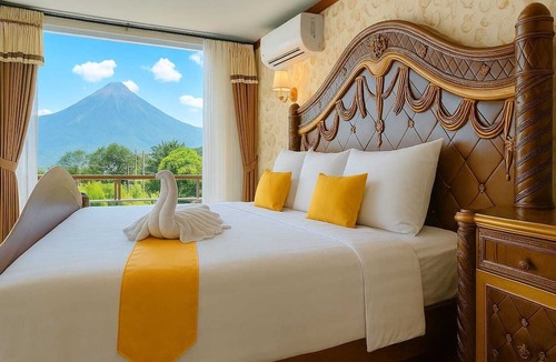 Trawas RV Rental | Royal Caravan Hotel Trawas