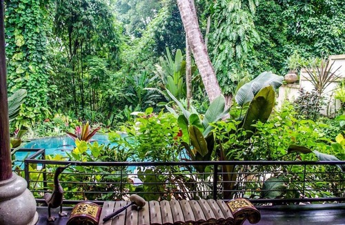 Babakan Villa | Stunning, fully staffed villa with pool and tropical gardens.