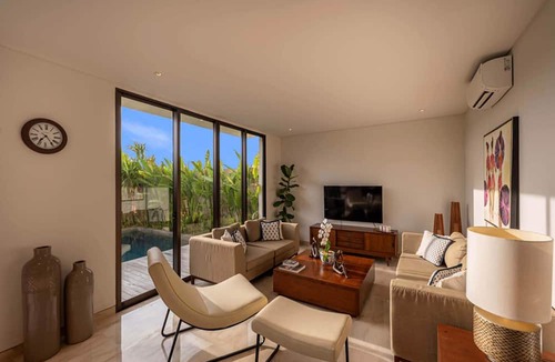 Ketewel Villa | Svarga Pabean Villas