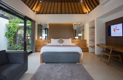 Seminyak Villa | The Kons Villa Bali Seminyak