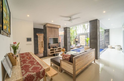 Kuta Villa | Puri Bagus Villa Legian Kuta
