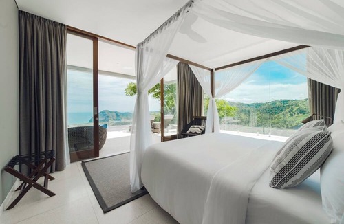 Selong Belanak Villa | Selong Selo Resort and Villas