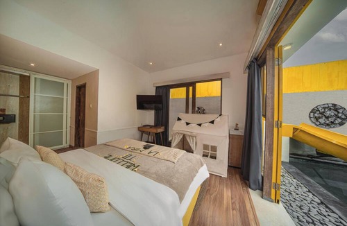 Kerobokan Villa | La Mira Villa Seminyak by Ini Vie Hospitality