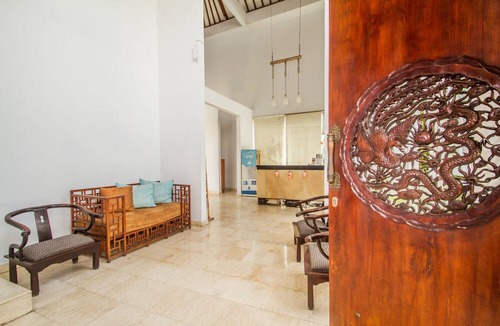 Umalas Hotel | Abian Biu Mansion