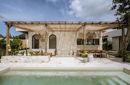 Beraban Villa | Villa Amun Tanah Lot