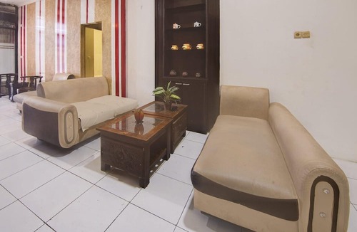 Panakkukang House | Luxury Deluxe DBL Retreat W/Free WiFi and Parking