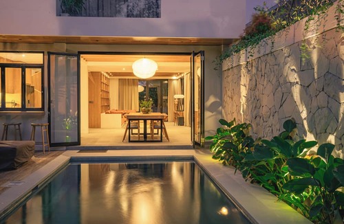 Seminyak Villa | The Urban Retreat Villa-3 Bedroom, Private Pool Villa in Seminyak w.Butler/cook