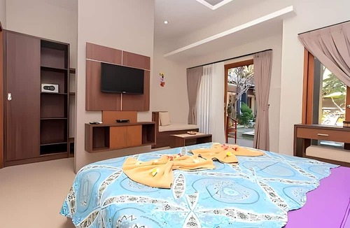 Sanur Villa | 7 Minute Walk to The Sanur Beach. 1 BR Cozy and close to night Market food