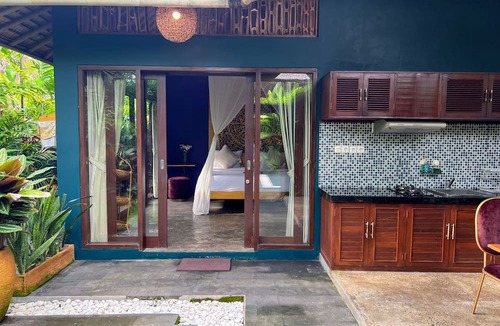 Sayan Villa | Joyously Raw Villas