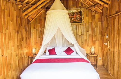 Sidemen Villa | Uma D Mapad Sidemen