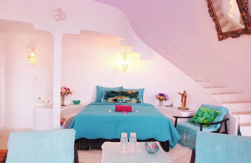 Pemenang House | VistaMonti Private Villas