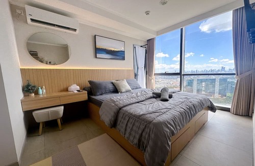Old Jakarta Apartment | Premium Luxury Menara Jakarta Residence