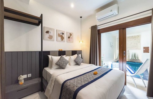 Denpasar Barat Villa | De Amelia Seminyak Villa by Nagisa Bali