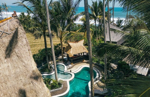 Kerambitan Villa | Most Exotic Beachfront Villa Keong