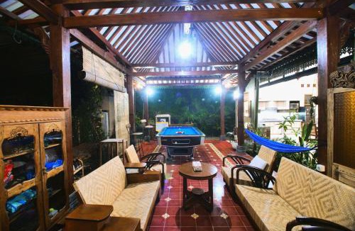 Balecatur Villa | Omah Cahaya