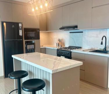Tangerang Apartment | Hillcrest House with private elevator