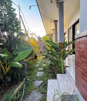 Kartika Plaza House | Kentong Homestay