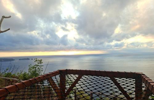 Penida Island House | Nusa Penida Ocean Cliffside