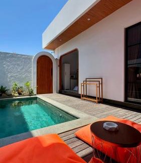 Denpasar Timur Villa | Villa Sachi - Two Bedroom Pool Villa 10 mins to Sanur Harbor