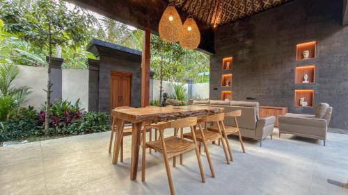 Undisan Villa | Sunyi Villa Private Pool by Eco Tradi Experiences