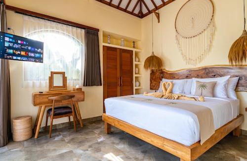 Beraban Villa | VILLA ATAO NYANYI BEACH - In front of entrance to NUANU