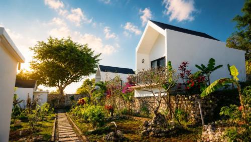 Botoemadeg House | Penida Cabins