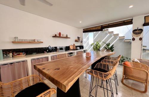 Babakan Villa | Villa Madrina - 3BR Villa with Private Pool and Rooftop